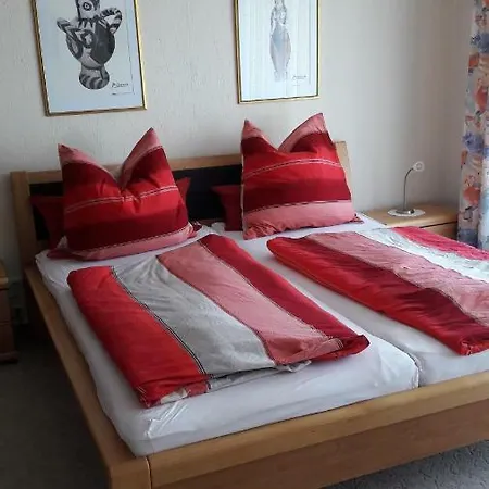 Hegenauer Apartment *